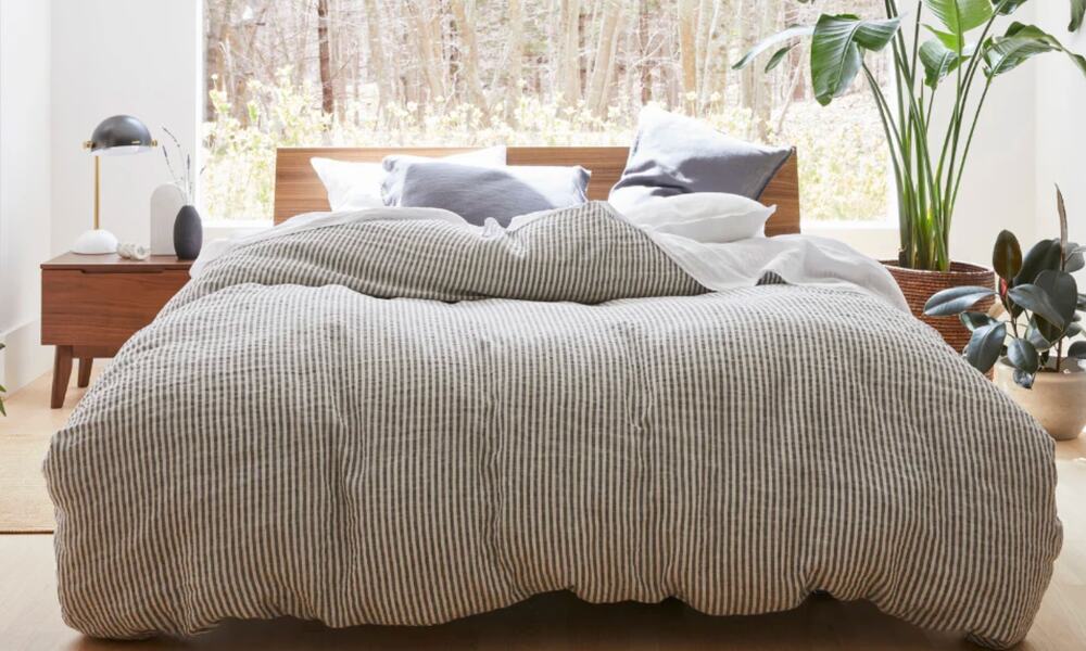 Brooklinen European Linen Gray Striped Duvet Set king/cali king